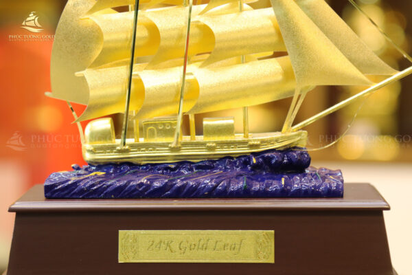 Mô hình thuyền buồm vàng lá 24k - TB13 - Ảnh 4
