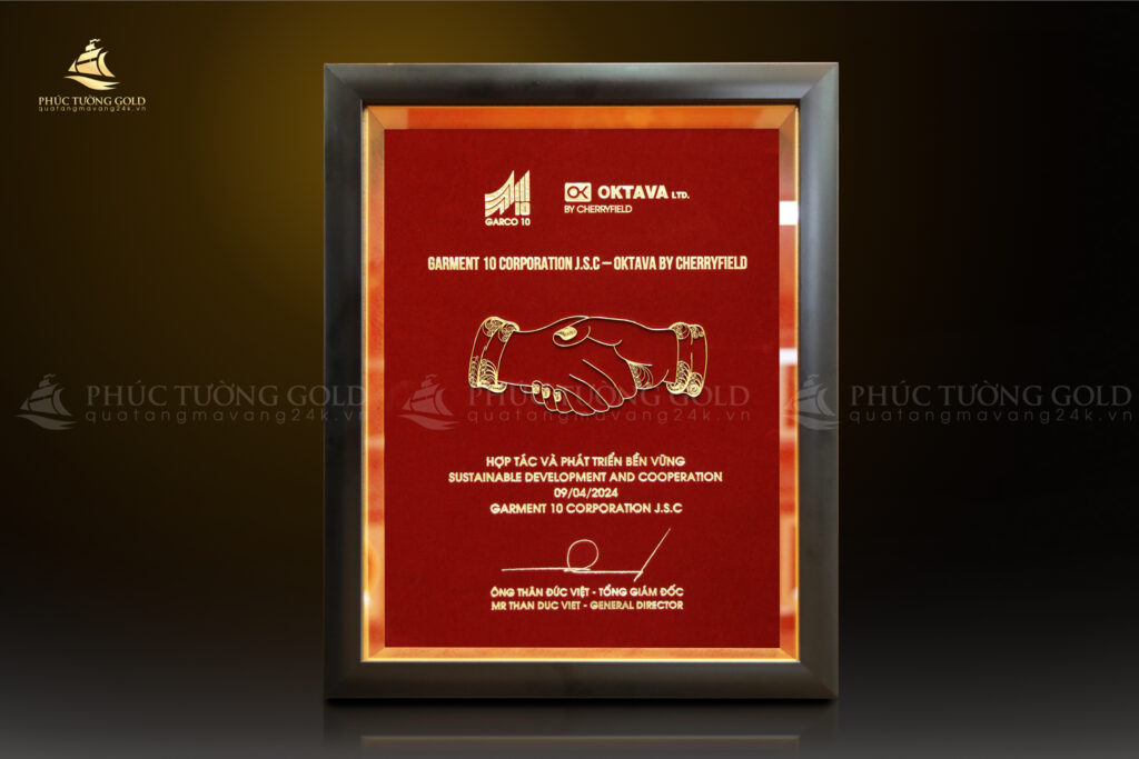 Tong-cong-ty-May-10-danh-tang-tranh-tk-rieng-cho-doi-tac-1024x683