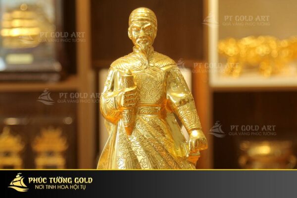 Tượng Hưng Đạo vương Trần Quốc Tuấn dát vàng - HD05 - Ảnh 2