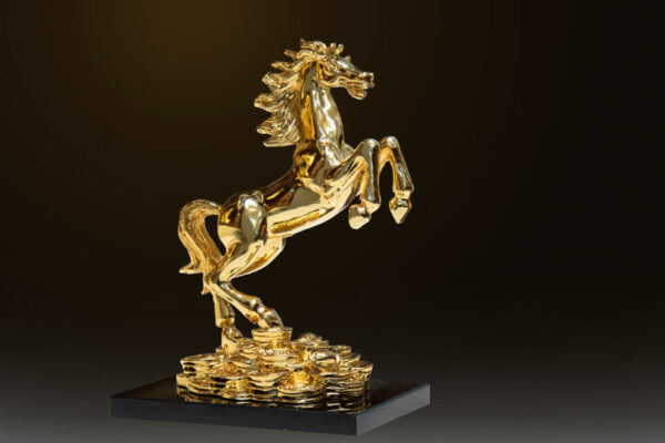 Tượng ngựa mạ vàng 24k đế pha lê - TN03