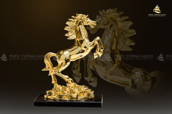 Tượng ngựa mạ vàng 24k đế pha lê - TN03 - Ảnh 3