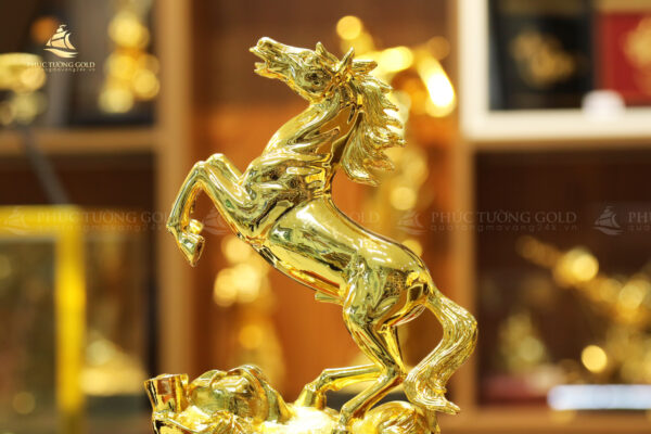 Tượng ngựa tung vó mạ vàng 24k - TN02 - Ảnh 2