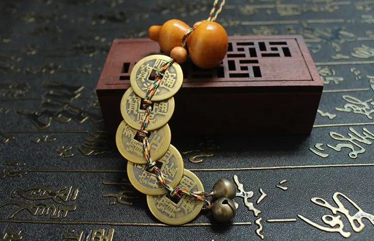 Chuỗi đồng tiền ngũ đế ứng với 5 vị thiên đế gắn liền với Ngũ hành Kim Mộc Thủy Hỏa Thổ - phuctuonggold-com