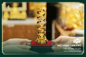 Mô hình Gene mạ vàng 24k (17cm x 6cm) cho tập đoàn FPT 7