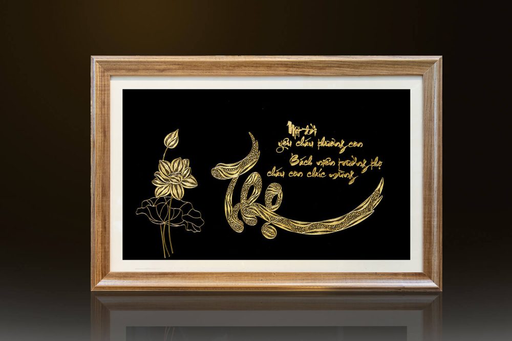 Tranh chữ Thọ và hoa sen mạ vàng 24k - CT02