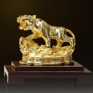 Tượng hổ mạ vàng 24K - TH04